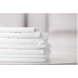 preço de lavagem a seco de roupas brancas Jardim Colorado